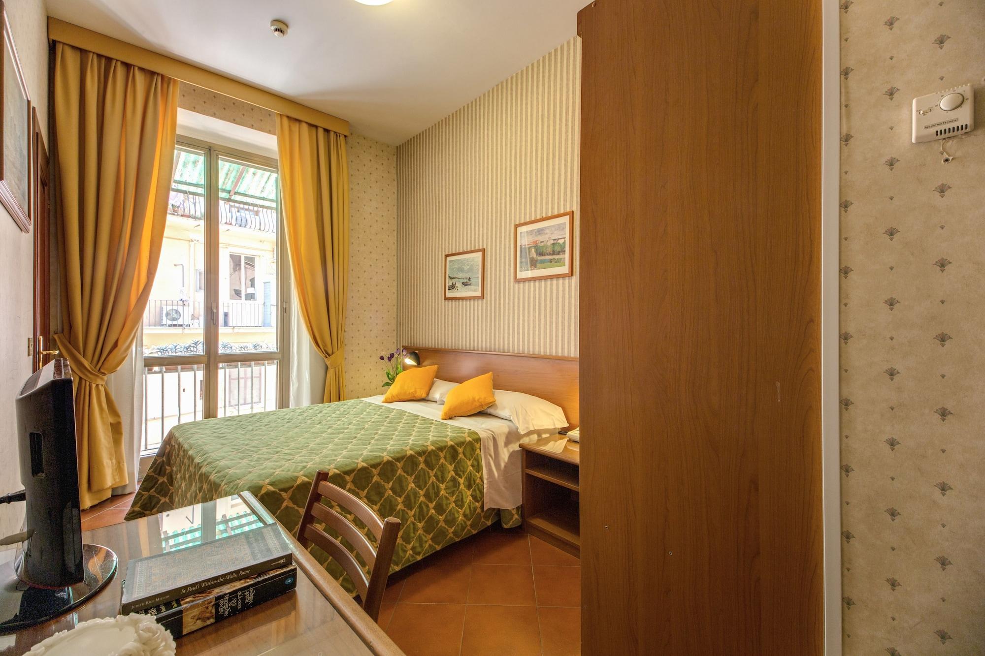 Hotel Corona Roma Esterno foto