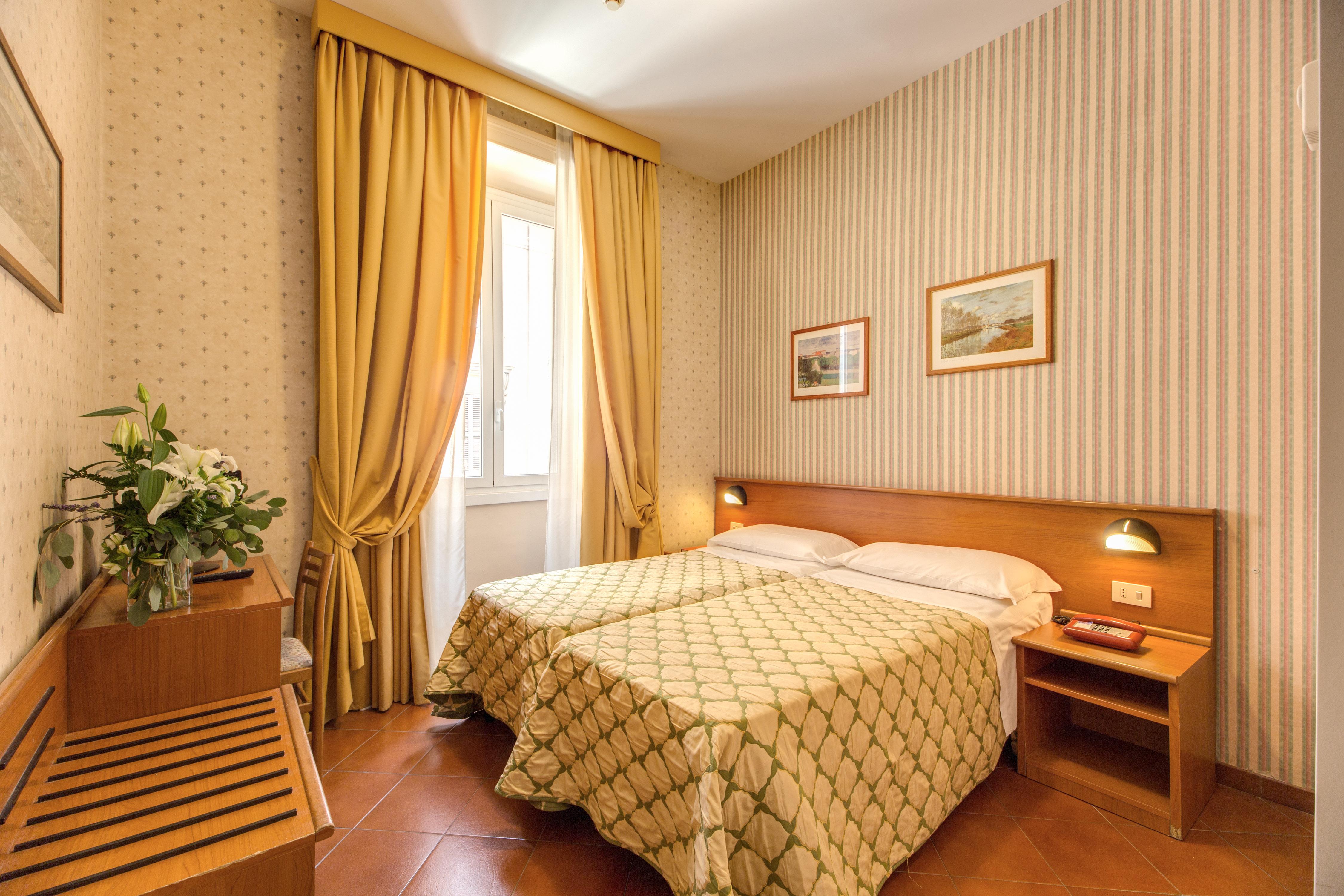 Hotel Corona Roma Esterno foto