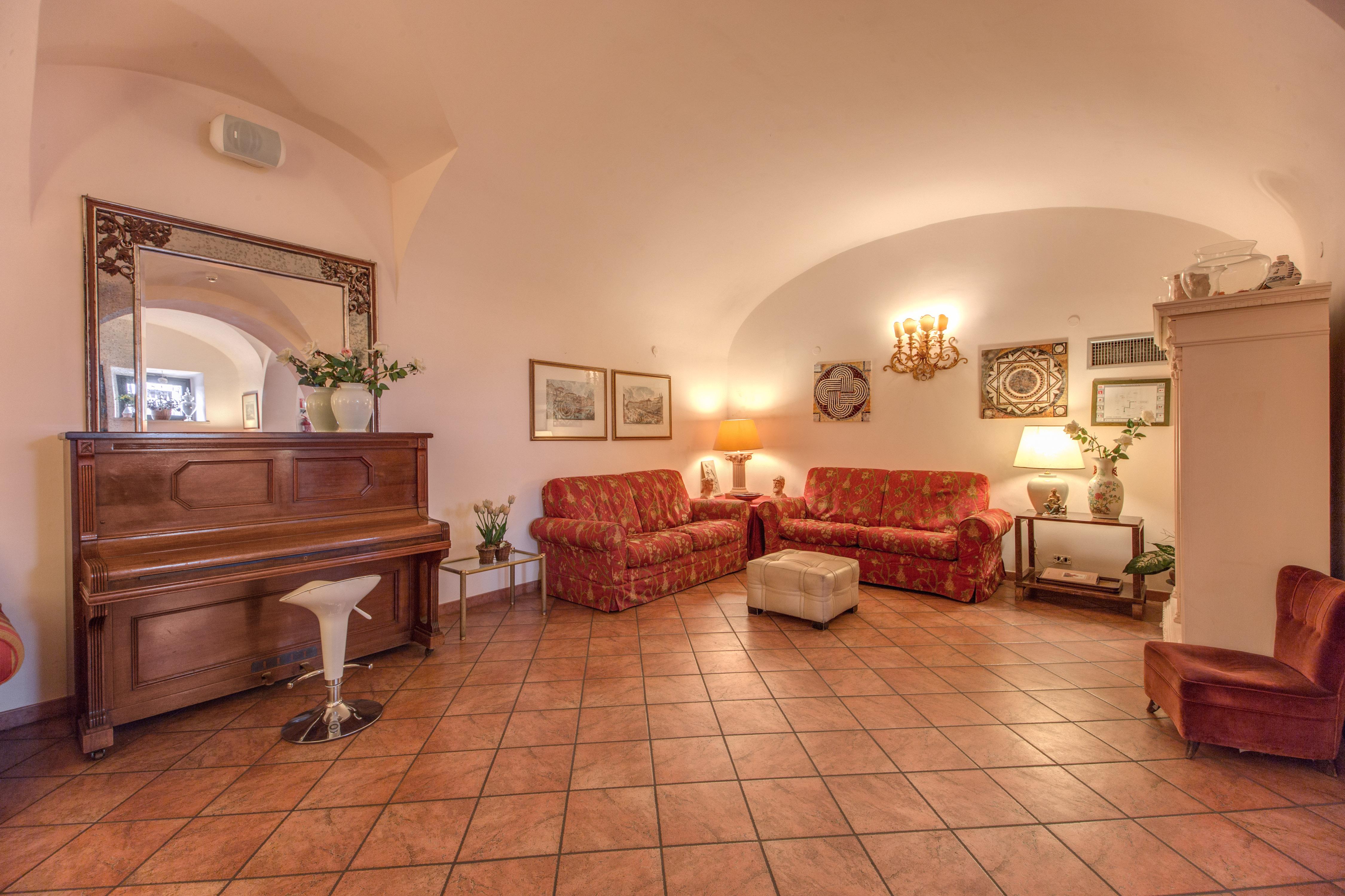 Hotel Corona Roma Esterno foto
