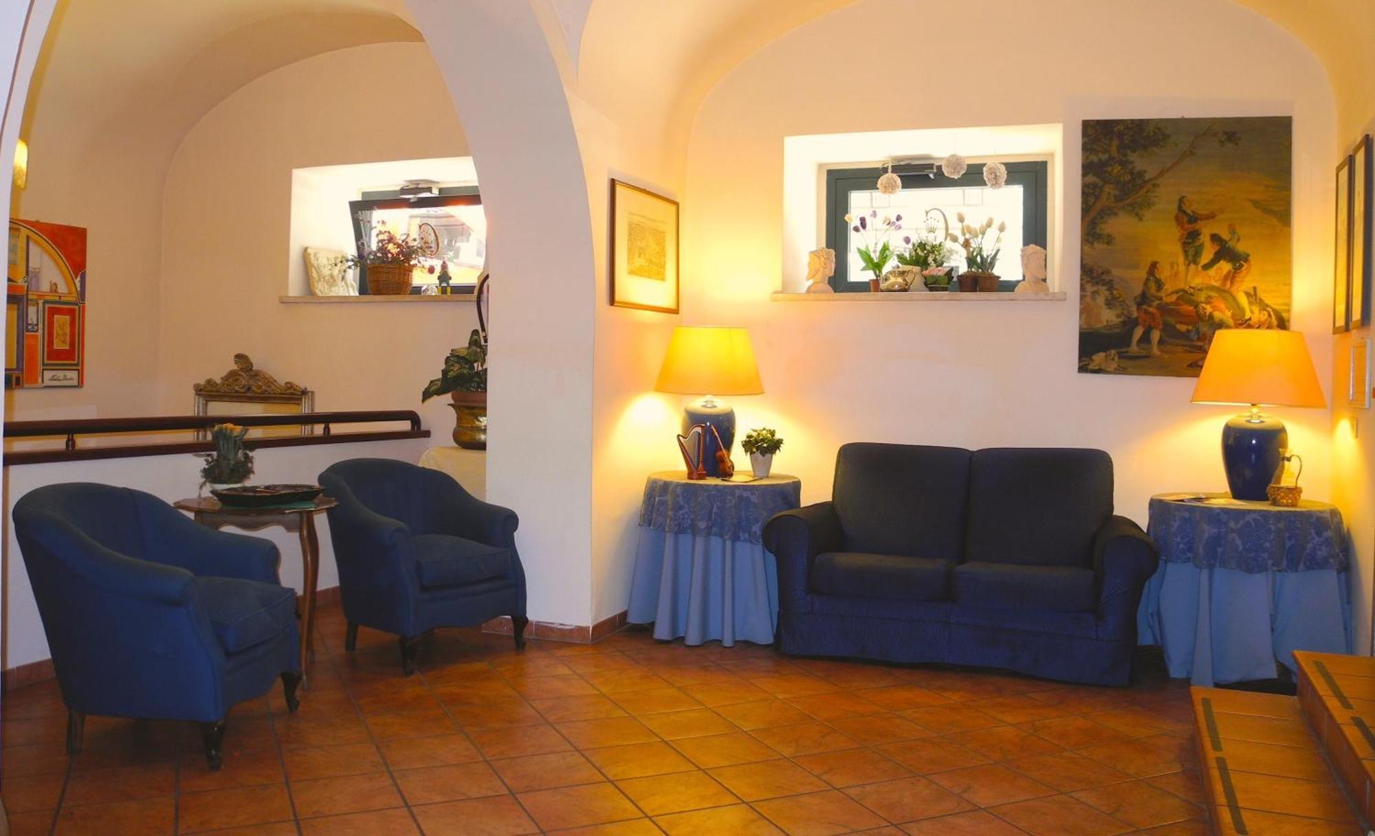 Hotel Corona Roma Esterno foto