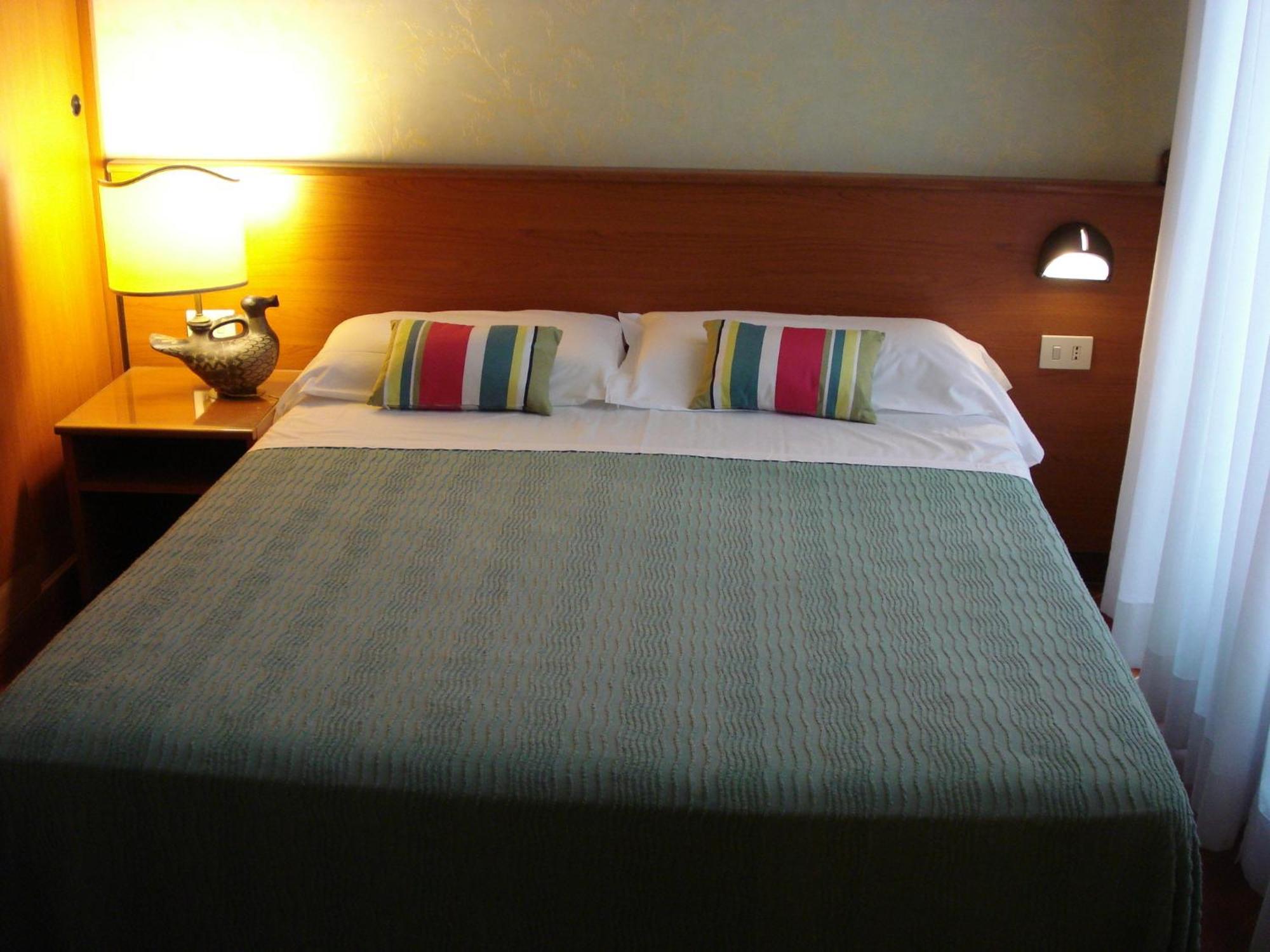 Hotel Corona Roma Camera foto